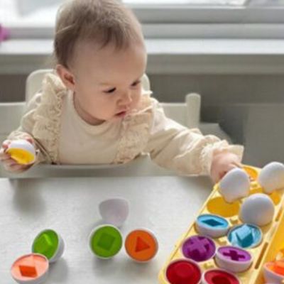 puzzle-3d-pour-enfant-12-oeufs-6-formes-gémétriques-présentées-dans-leur-boîte-tout-comme-celle-de-maman-j'apprends-à me-concentrer-et-connaître-formes-et-couleurs-je-peux-les-peindre-à-ma-manière-et-développer-ma-créativité