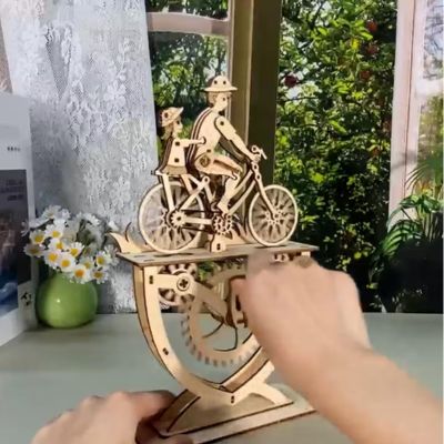 puzzle-3d-en-bois-bicyclette-papa-et-son-adorable-petite- fille-se-promenant-à-la-campagne-pendant-les-fantastiques-vacances-d'été-un souvenir-qu'ils-garderont-en-mémoire-pour-toujours